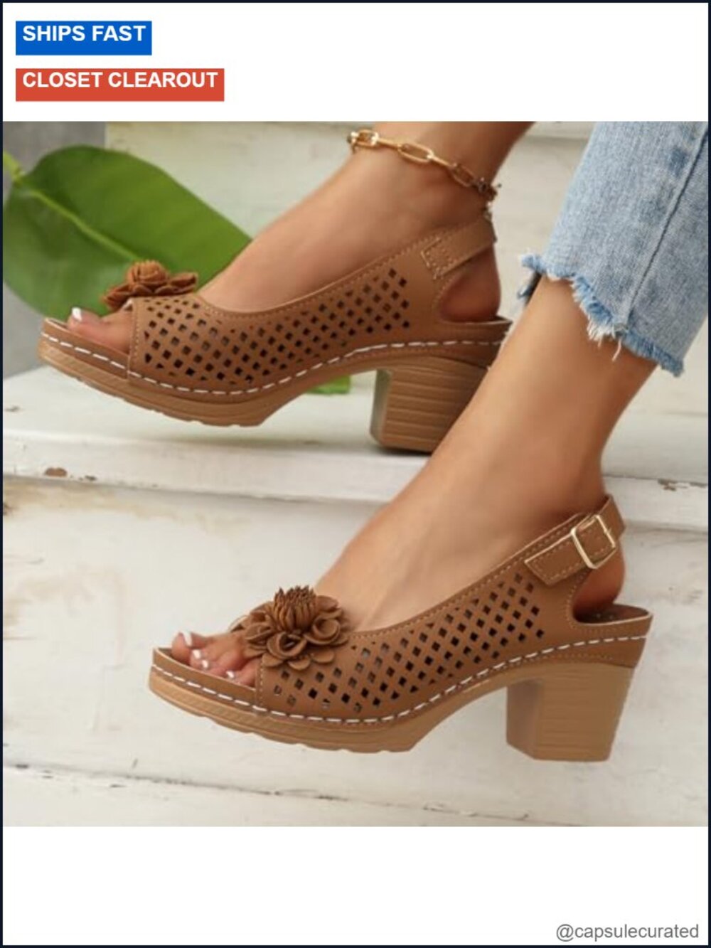 Women's Faux Leather Open Toe Block Heel Sandals - Picture 4 of 6